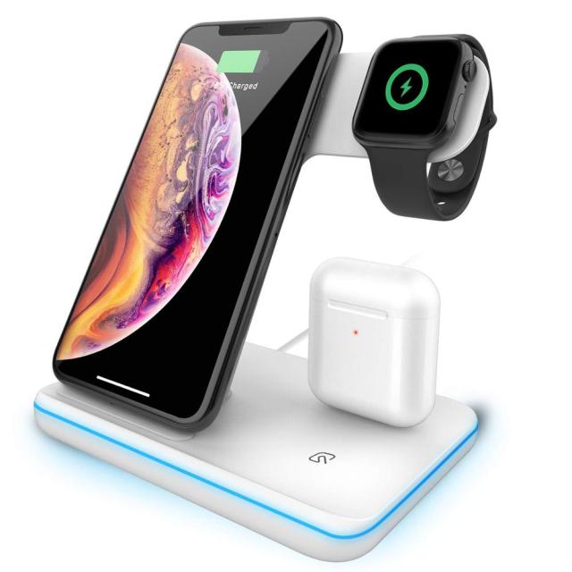 3-in-1 Blade™ Wireless and Lightning Charger